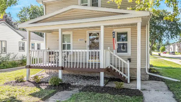 1203 Minnesota STREET, Oshkosh, WI 54902