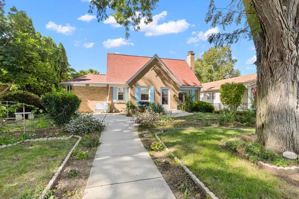 2141 S 105th STREET, West Allis, WI 53227
