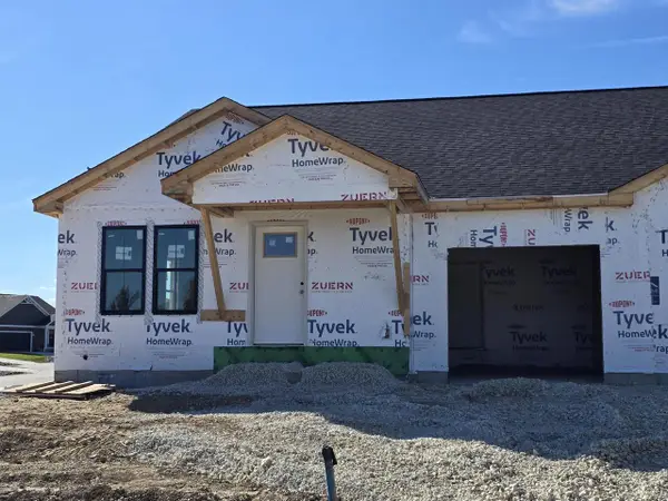 N162W21919 Poppy ROAD, Jackson, WI 53037