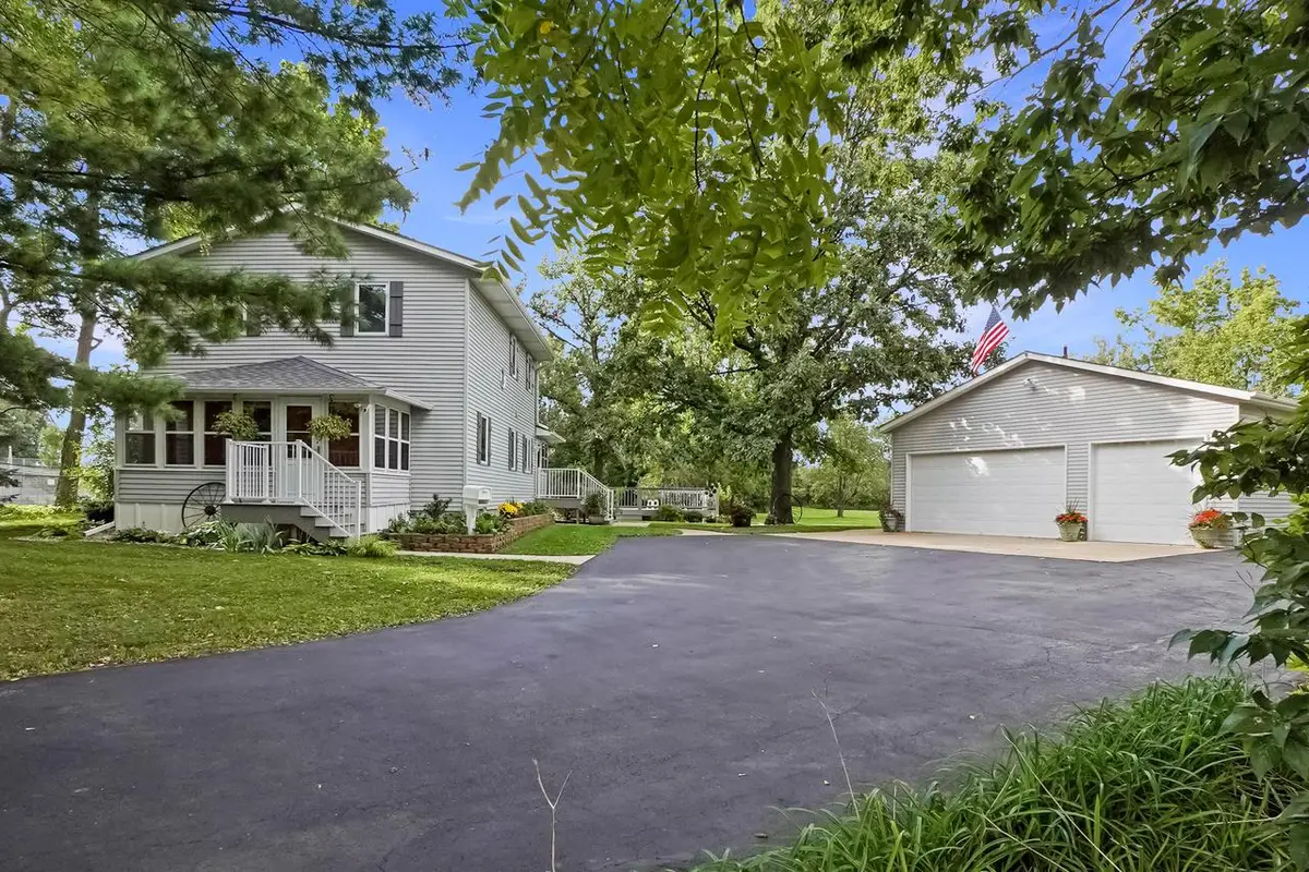 161 Caldwell STREET, Pewaukee, WI 53072 - #1