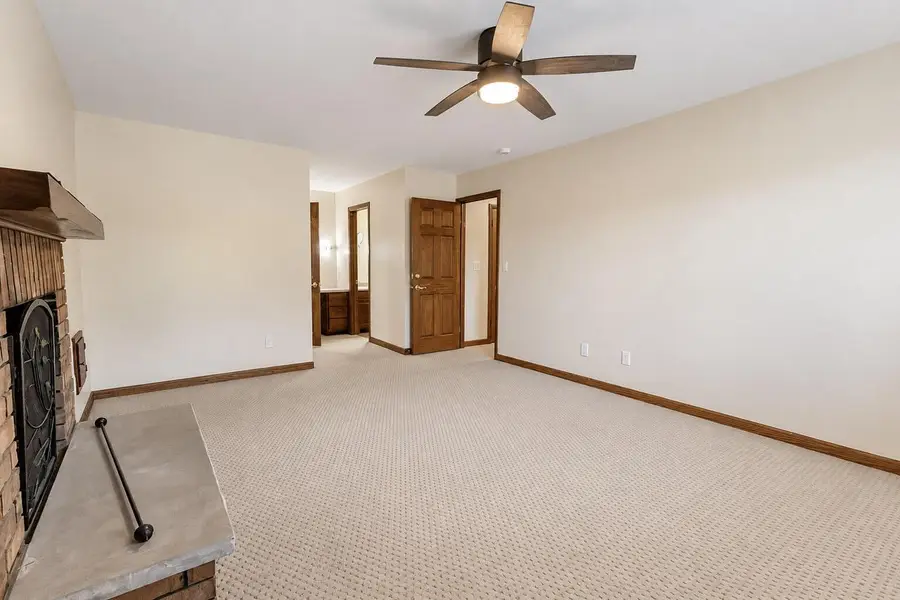 6634 Riverdale LANE, Greendale, WI 53129 - #3