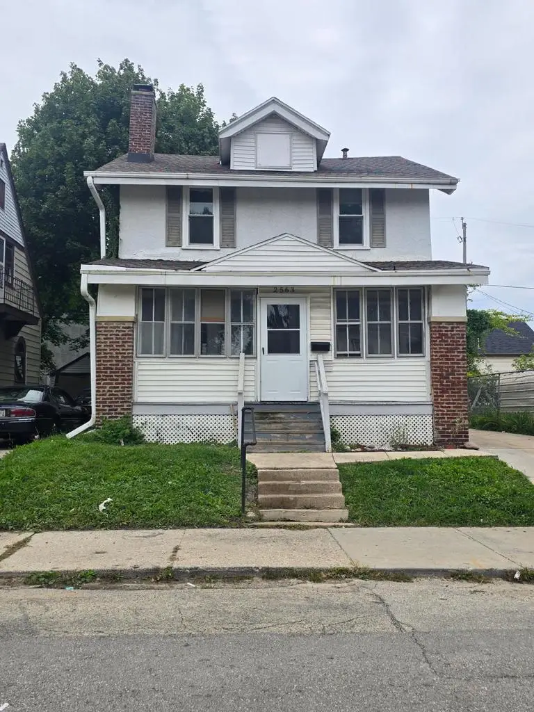 2563 N Hubbard STREET, Milwaukee, WI 53212 - #1