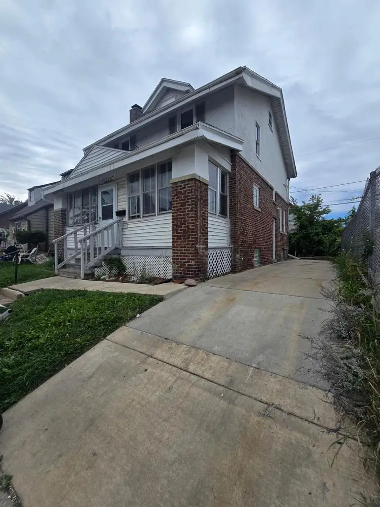 2563 N Hubbard STREET, Milwaukee, WI 53212 - #2