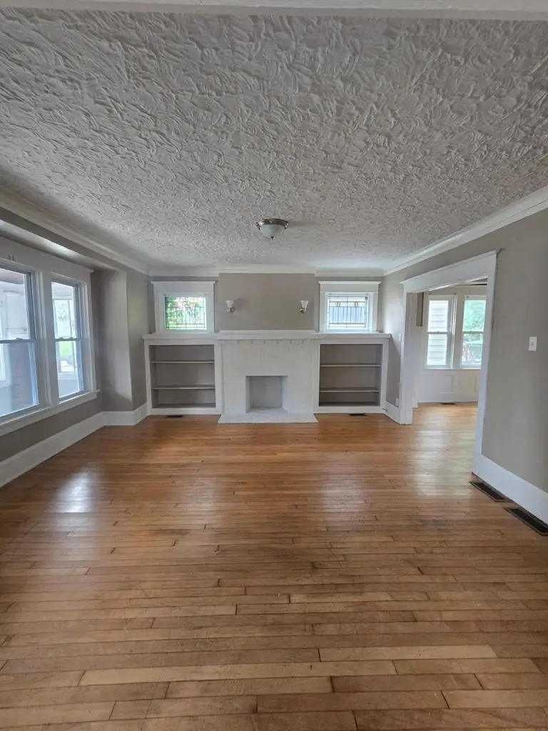 2563 N Hubbard STREET, Milwaukee, WI 53212 - #3