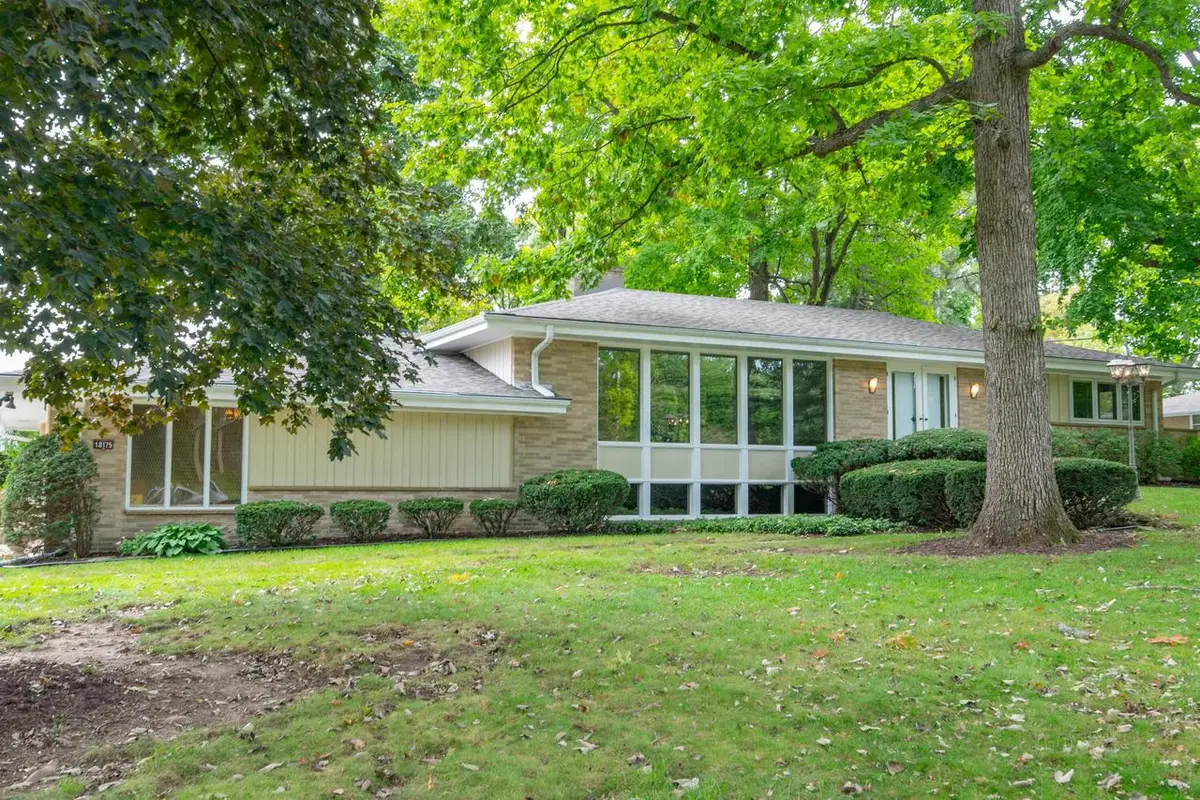 18175 Redvere DRIVE, Brookfield, WI 53045 - #1