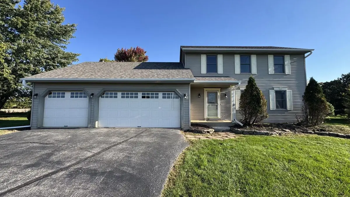 N93W27616 Quail Hollow COURT, Hartland, WI 53029 - #1