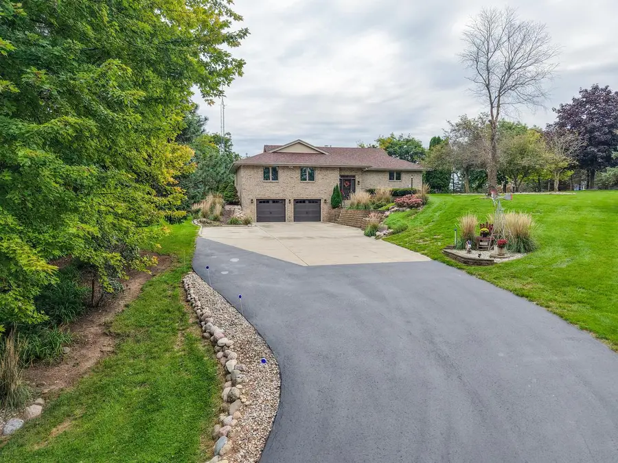 4707 376th AVENUE, Burlington, WI 53105 - #2