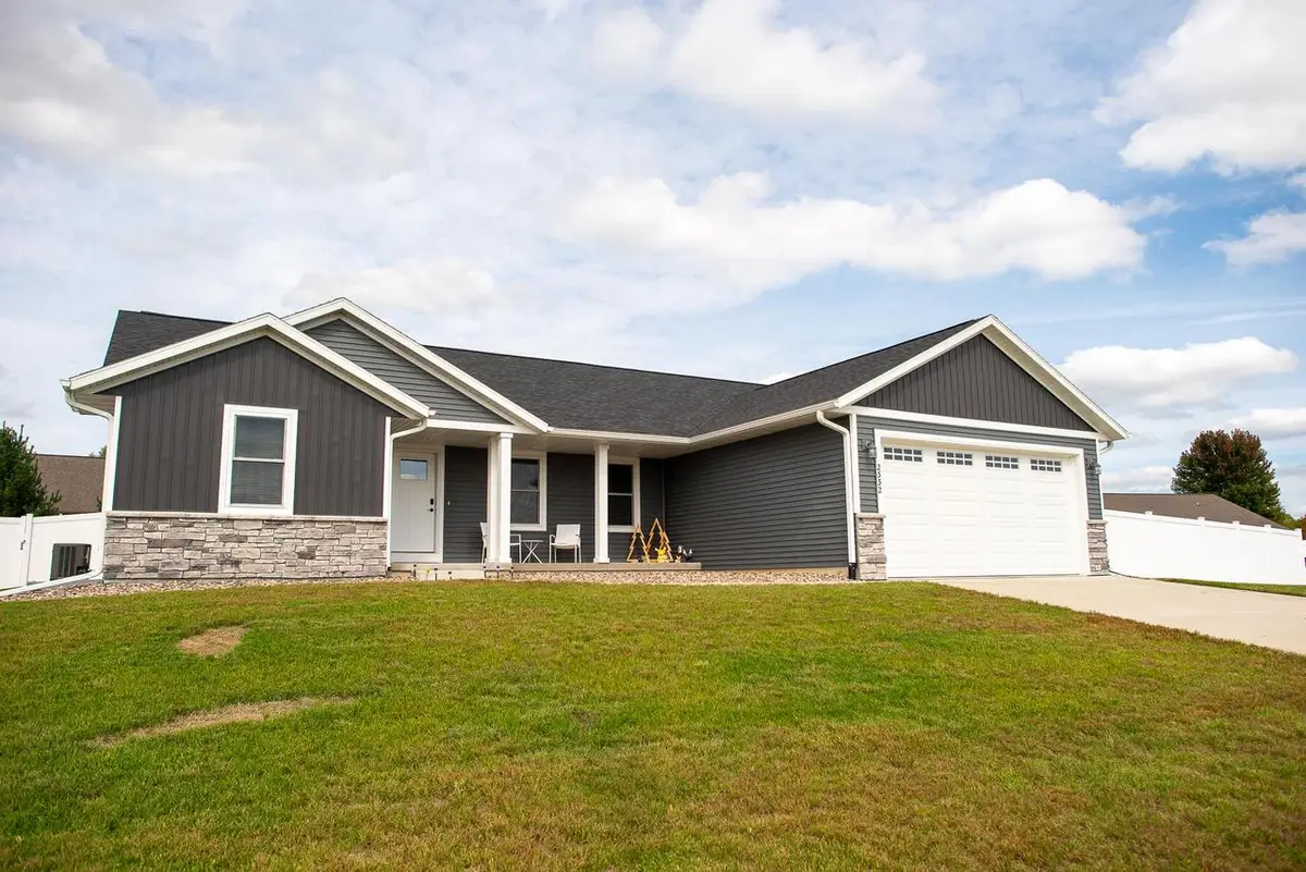 2332 Hanson PLACE W, Sparta, WI 54656 - #1