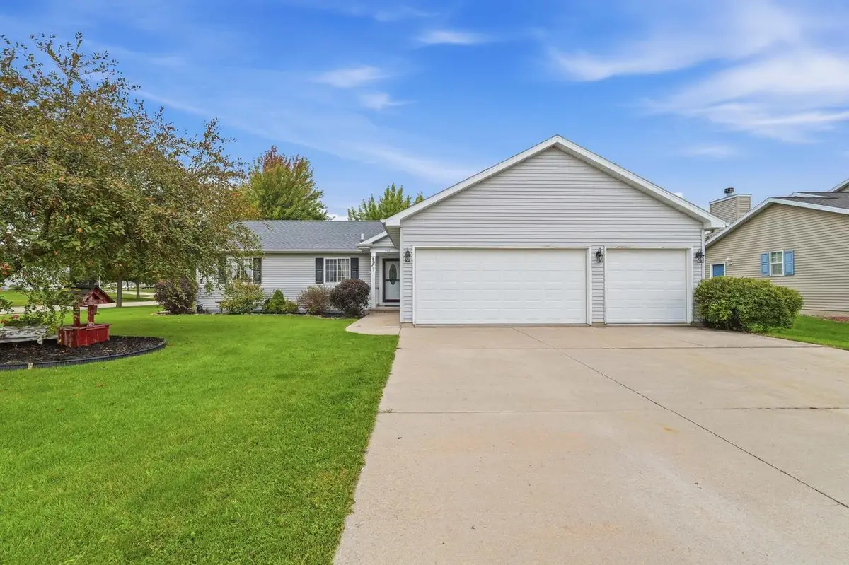 462 Rockrose DRIVE, Fond Du Lac, WI 54935 - #1