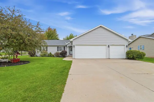 462 Rockrose DRIVE, Fond Du Lac, WI 54935