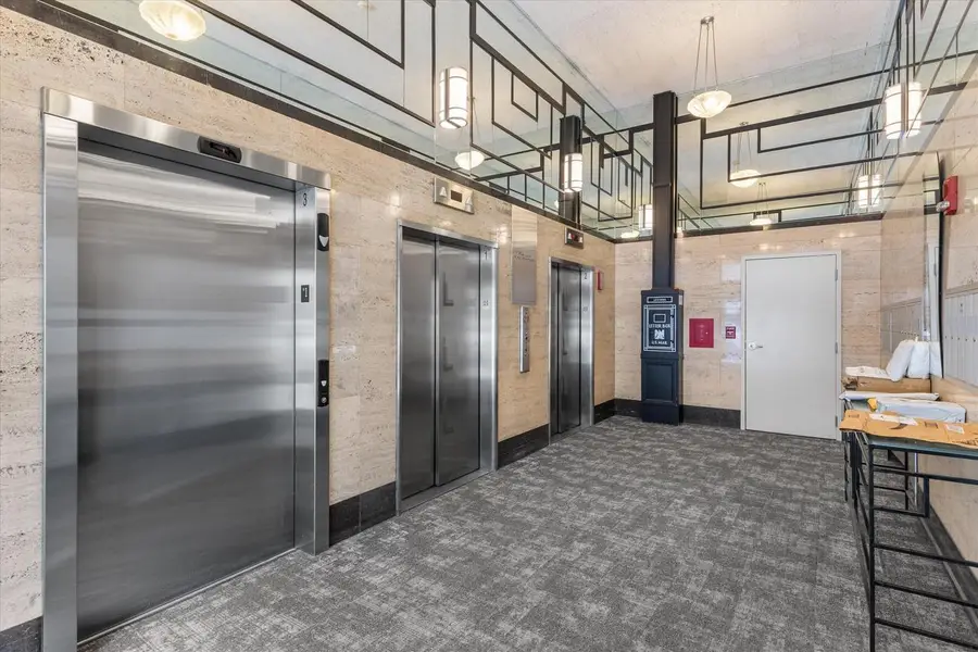741 N Milwaukee STREET #302, Milwaukee, WI 53202 - #2