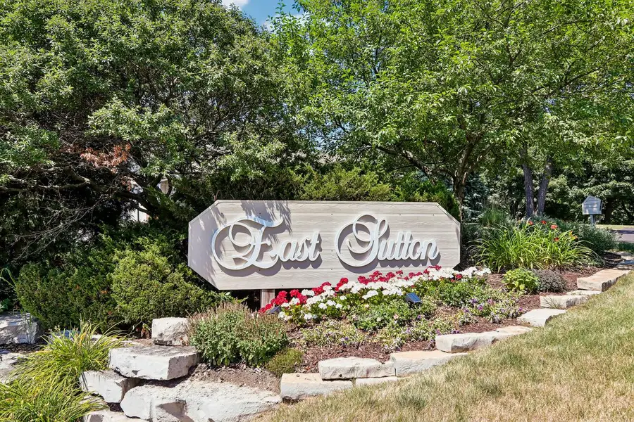 101 E Sutton PLACE #A, Waukesha, WI 53188 - #3