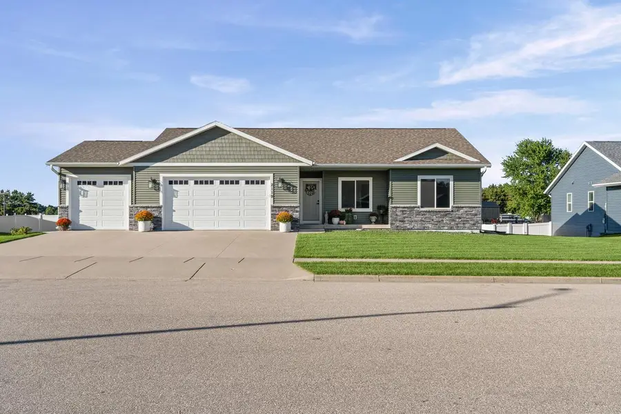 2119 Spakenburg ROAD, Holmen, WI 54636 - #2