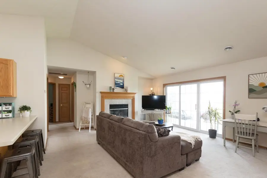 724 Wood River COURT #3, West Bend, WI 53095 - #3