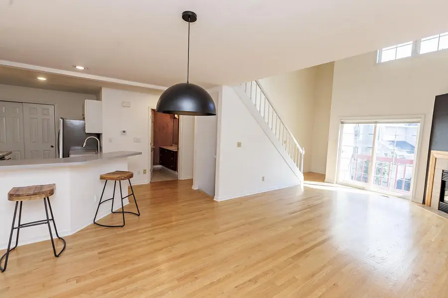 1112 E Lyon STREET #1112, Milwaukee, WI 53202 - #2
