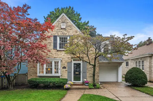 5259 N Kent AVENUE, Whitefish Bay, WI 53217