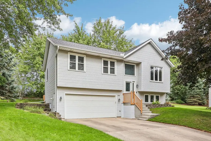2416 Brentwood DRIVE, Waukesha, WI 53188 - #3