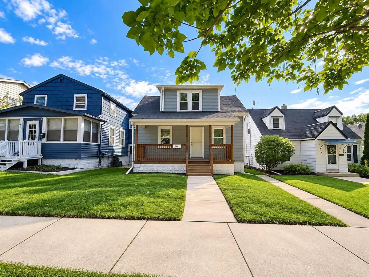 216 S 62nd STREET, Milwaukee, WI 53214 - #1