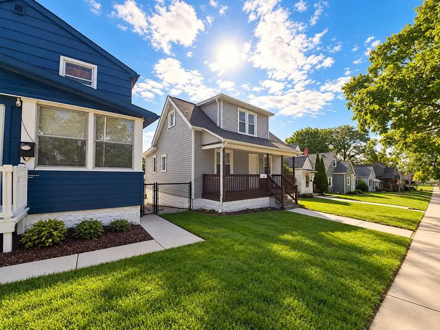 216 S 62nd STREET, Milwaukee, WI 53214 - #2