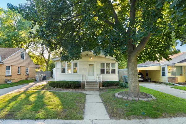 5827 N 40 STREET #5827A, Milwaukee, WI 53209