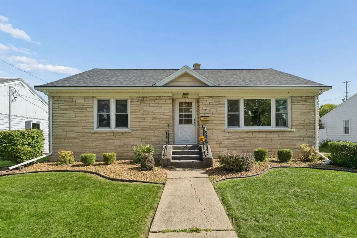 285 Dahl PLACE, Fond Du Lac, WI 54935 - #1