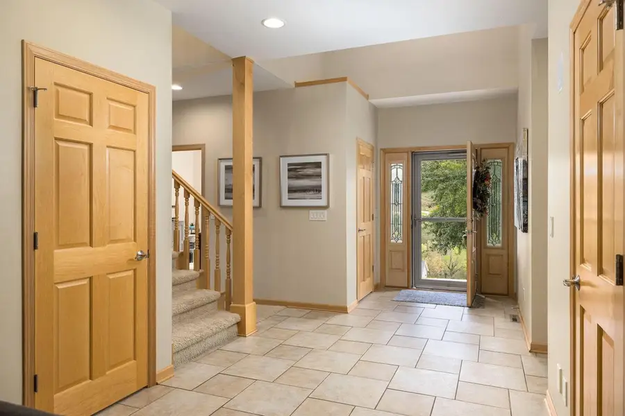 W5664 Stone Hill ROAD, La Crosse, WI 54601 - #2