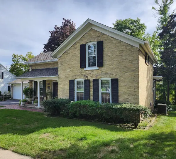 319 Elizabeth STREET, Watertown, WI 53098