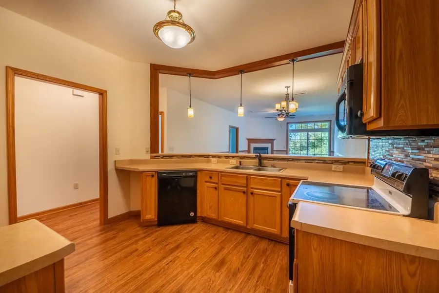 772 Bridlewood DRIVE #5103E, Hartford, WI 53027 - #2