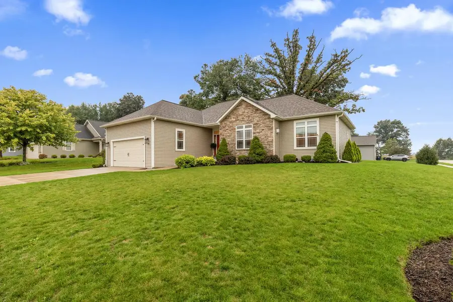 174 N Wild Flower LANE, Elkhorn, WI 53121 - #2