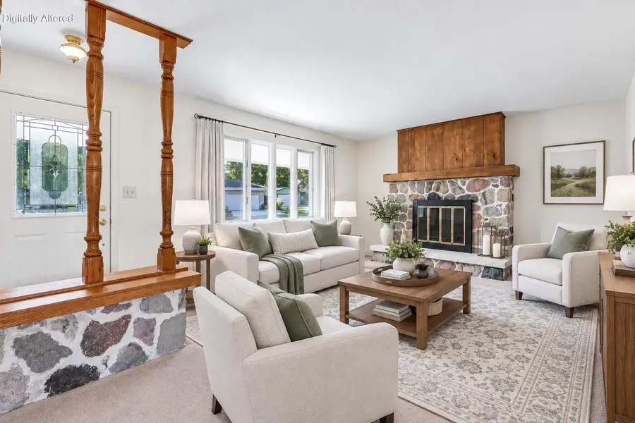 420 Sonya DRIVE, Waukesha, WI 53188 - #2