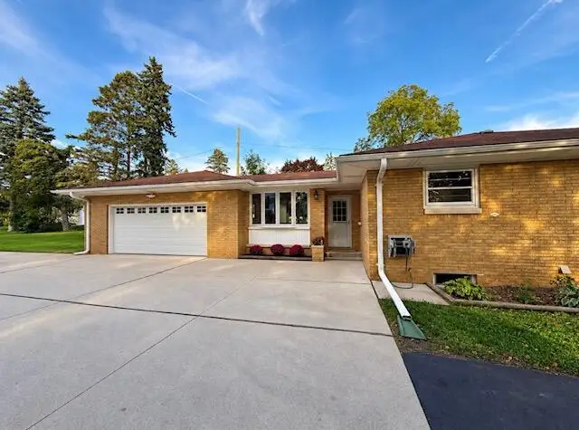 3472 E Ryan ROAD, Oak Creek, WI 53154 - #3