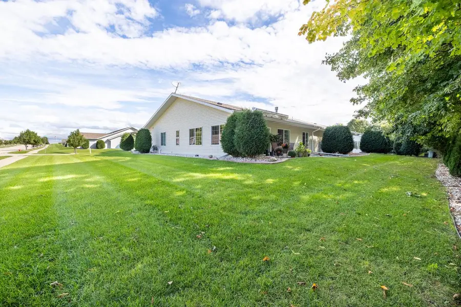 630 Novak STREET #54-2, Hartford, WI 53027 - #3
