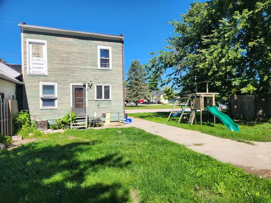 6063 S Railroad STREET, Burlington, WI 53105 - #2