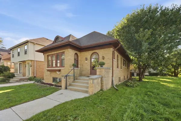 3035 N 55th STREET, Milwaukee, WI 53210