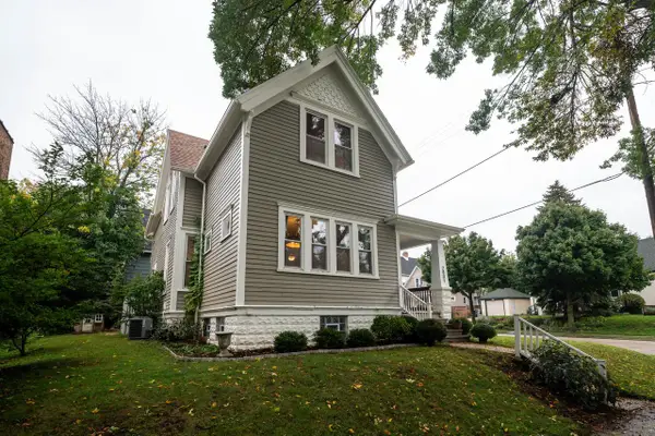 2401 S Williams STREET, Milwaukee, WI 53207
