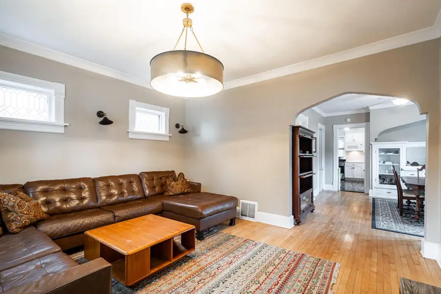 2401 S Williams STREET, Milwaukee, WI 53207 - #3