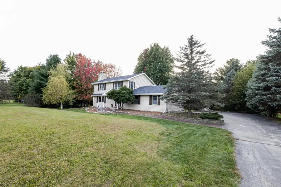 W362S2453 Lisa LANE, Dousman, WI 53118 - #3