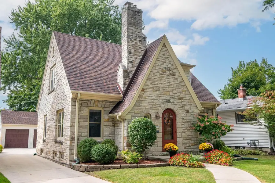 2473 N 84th STREET, Wauwatosa, WI 53226 - #2