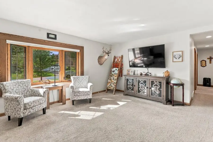 N65W28506 Fairlane DRIVE, Hartland, WI 53029 - #2