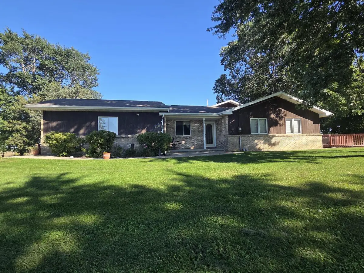 5546 Langer ROAD, Marshall, WI 53559 - #1