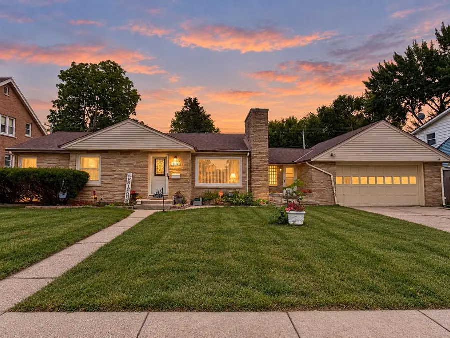 5032 N 60th STREET, Milwaukee, WI 53218 - #2