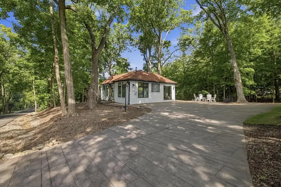 N1370 Bird LANE, Fontana, WI 53125 - #2