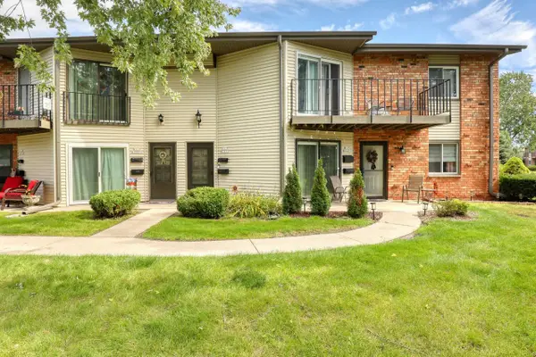 N115W16895 El Camino DRIVE, Germantown, WI 53022