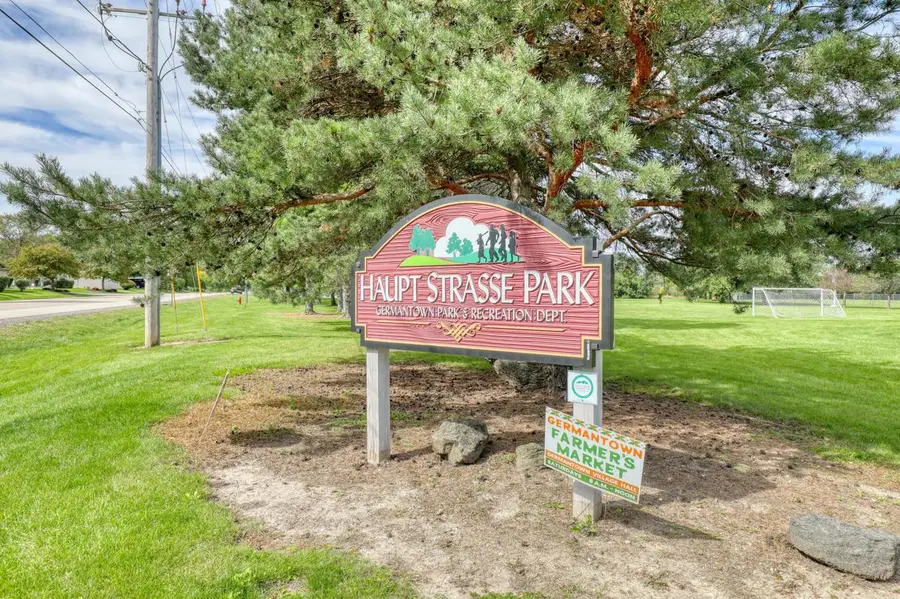 N115W16895 El Camino DRIVE, Germantown, WI 53022 - #3
