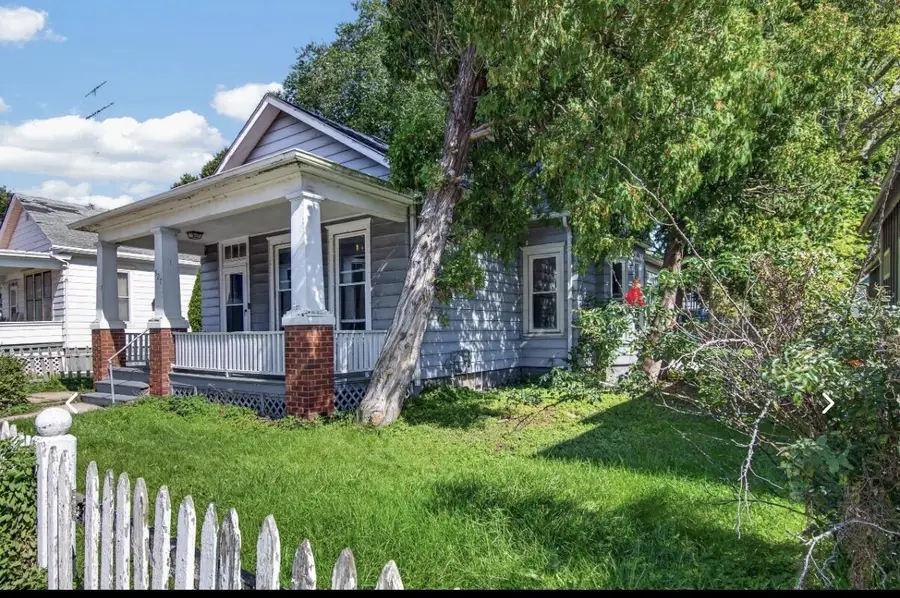 527 N Memorial DRIVE, Racine, WI 53404 - #2