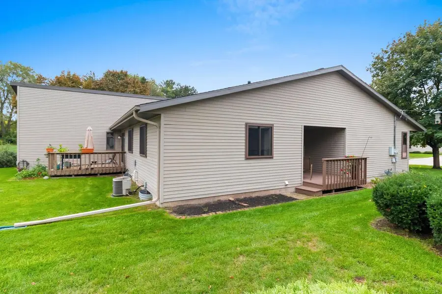 3504 Joseph ROAD, Manitowoc, WI 54220 - #2