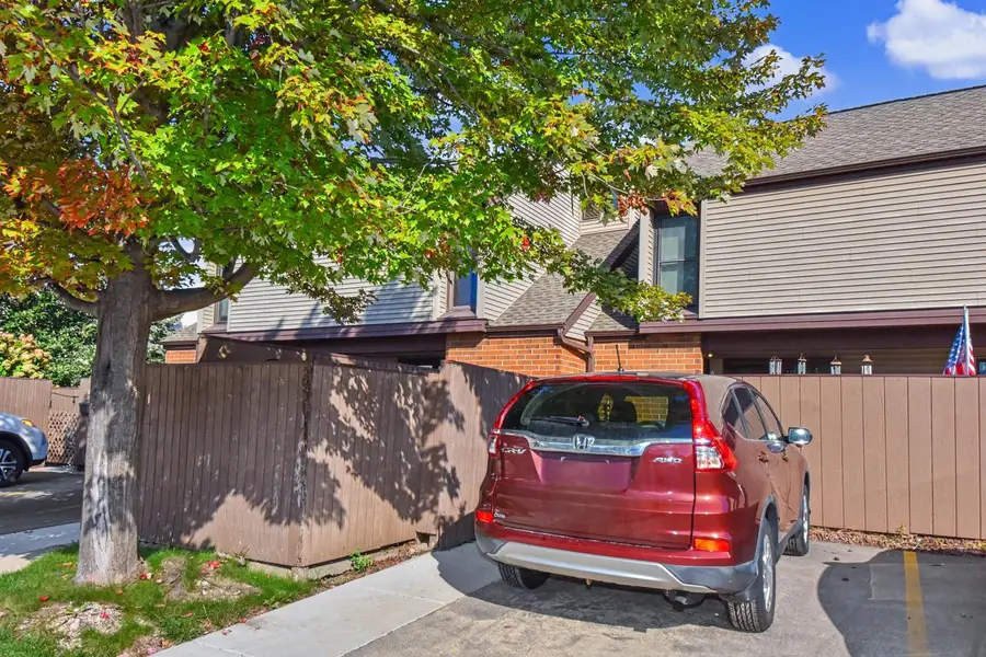 5209 S 13th STREET #M, Milwaukee, WI 53221 - #3