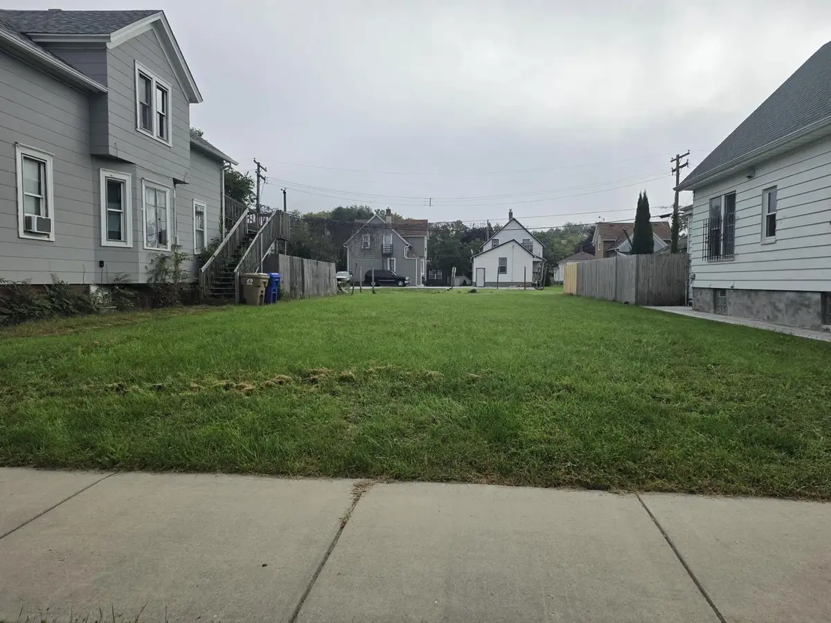 5805 23RD AVENUE, Kenosha, WI 53140 - #1