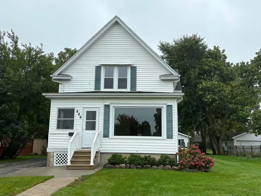 829 14th AVENUE, Union Grove, WI 53182 - #2
