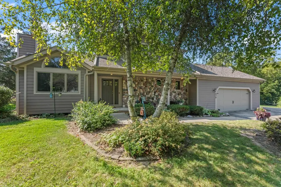 570 Connor COURT, Lake Mills, WI 53551 - #2